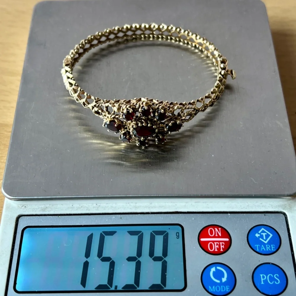 VINTAGE 14K YELLOW GOLD GARNET FILIGREE DESIGN BANGLE BRACELET CUSTOM UNIQUE - Picture 7 of 16